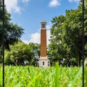 Meet your Posher, Lyn